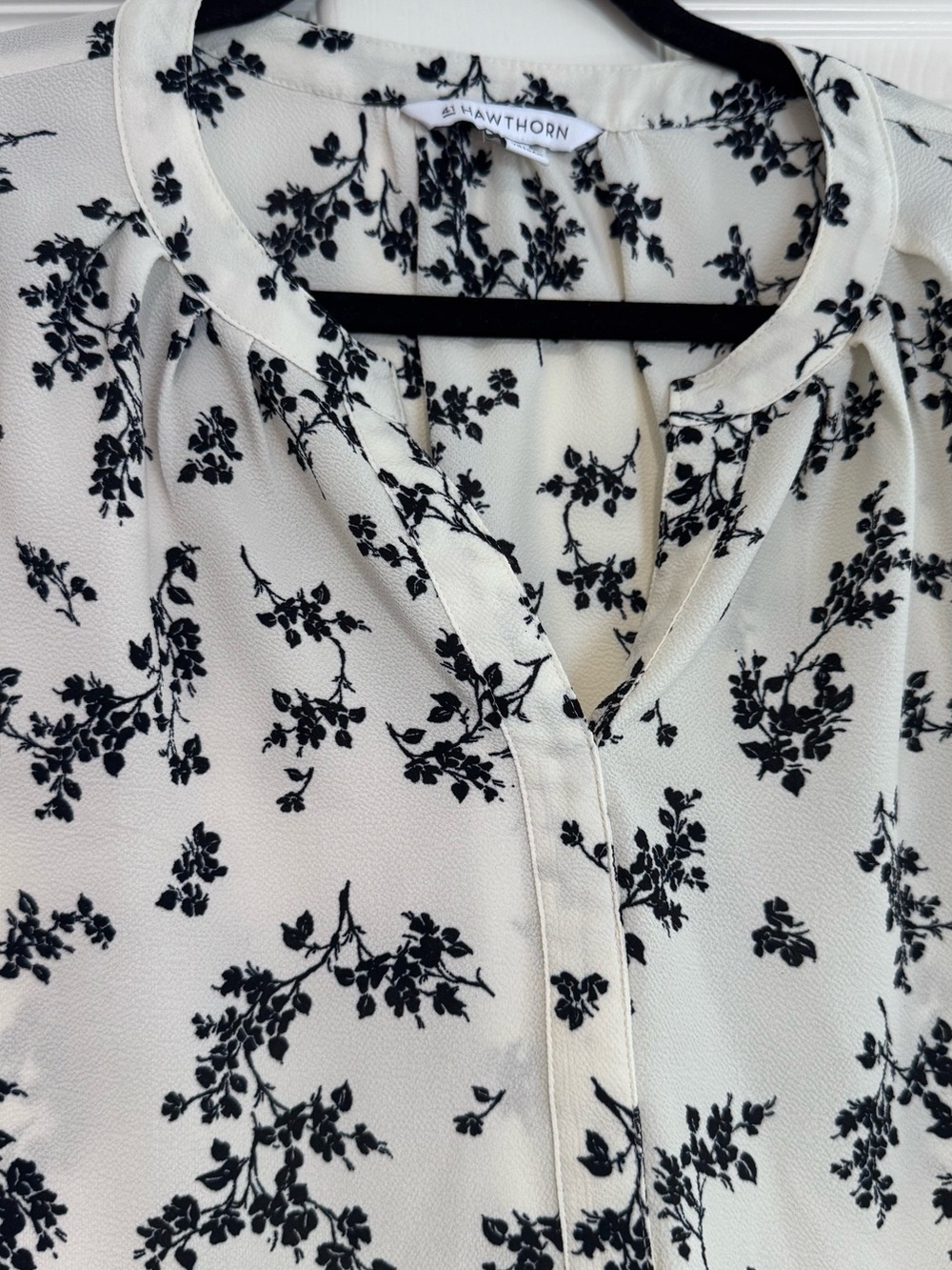 White Blouse with Black Floral Print - Picture 3 of 6